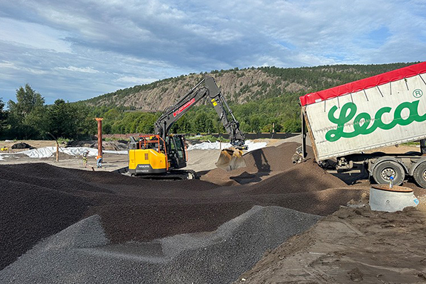 Ny brannstasjon på Tofte – Kompensert fundamentering med Leca Lettklinker sikrer fremtidens beredskap!